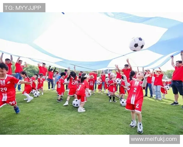 足球操的魅力与健康价值探讨助你轻松享受运动乐趣